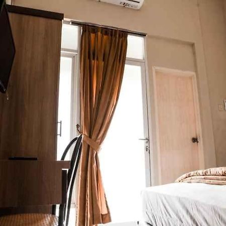 Comfy Homestay 요그야카르타 외부 사진
